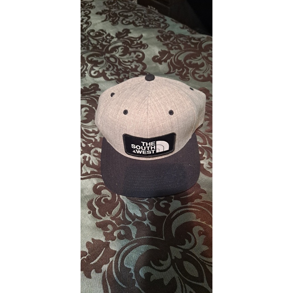 The South West Gray Snapback Hat‎